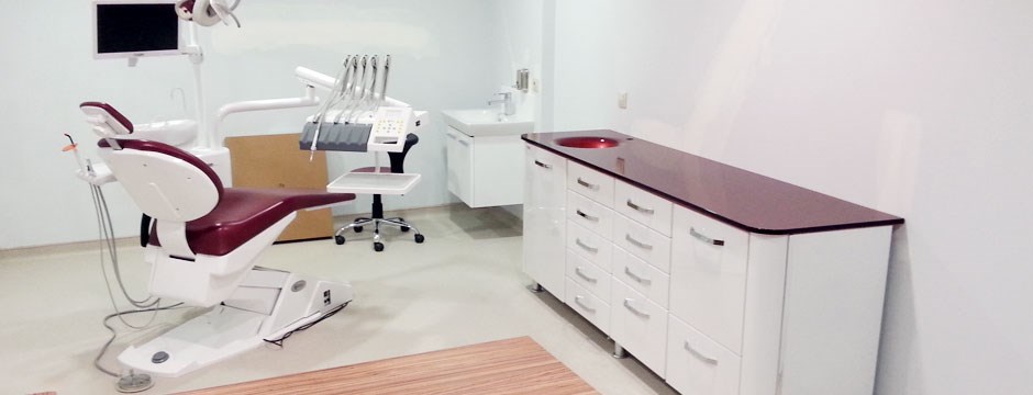 CLINICAL CABINET SYSTEMS